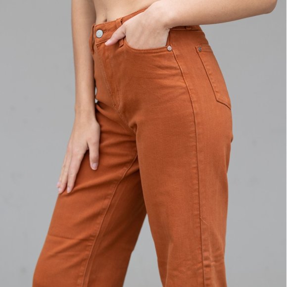 Judy Blue Full Size Feeling Special Pocket Jeans - Picture 7 of 12